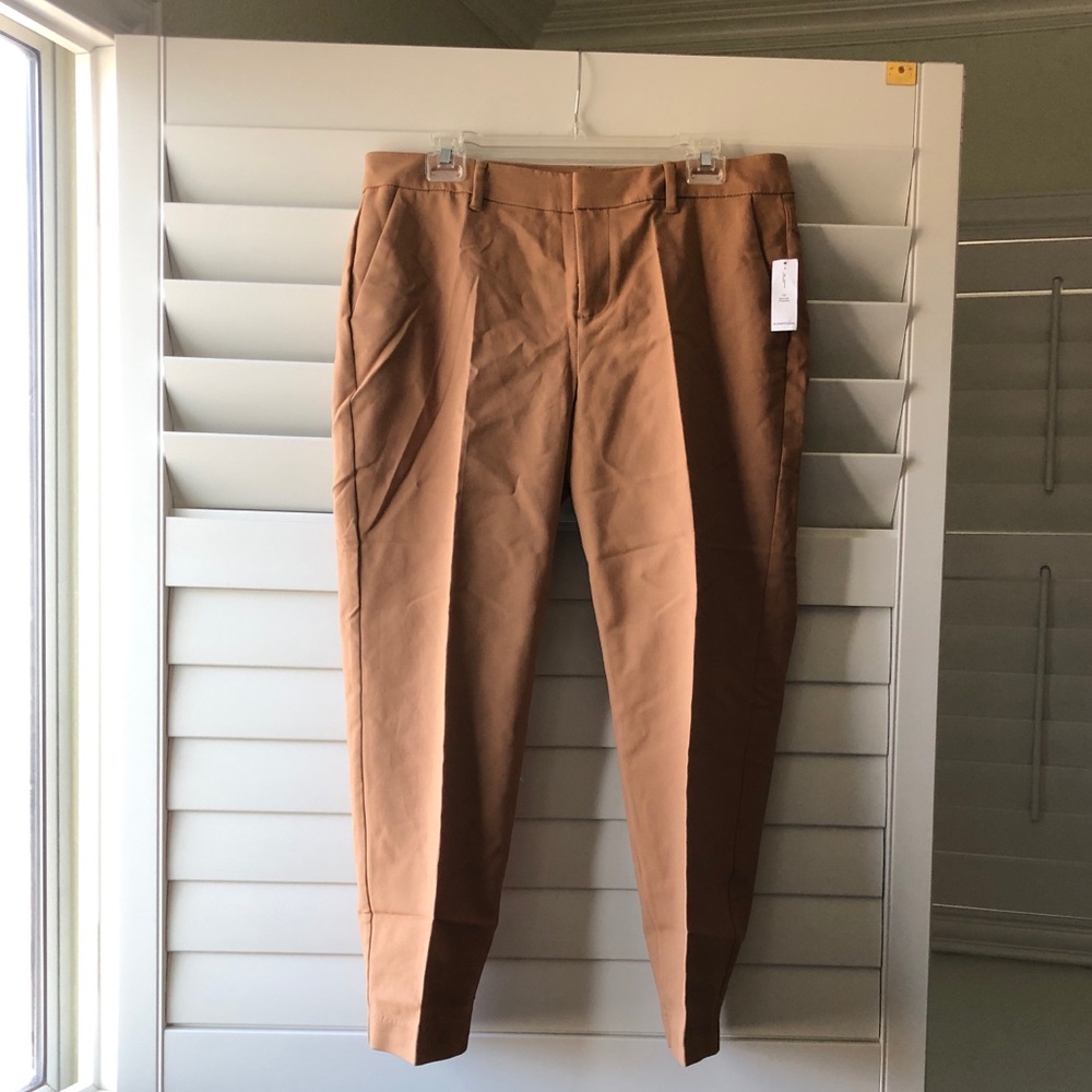 Old navy women’s size 10 camel colored pants